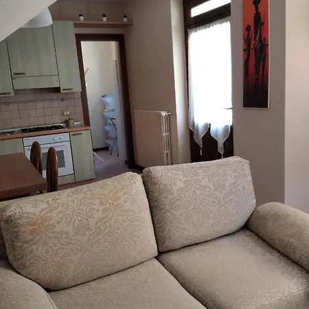 Apartment Il Giardino Di Laura Toscolano-Maderno